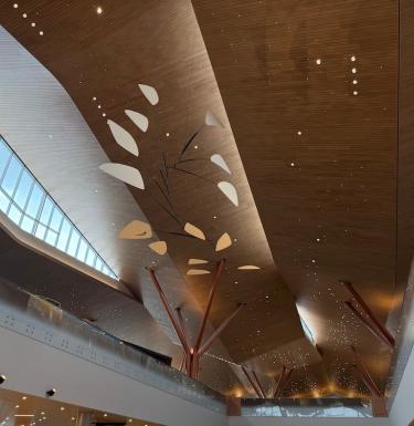Pittsburgh (1958), a mobile by Alexander Calder, hanging in the new terminal of the Pittsburgh International Airport